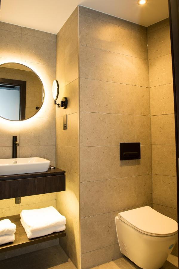 Radisson Red London Greenwich The O2 Extérieur photo